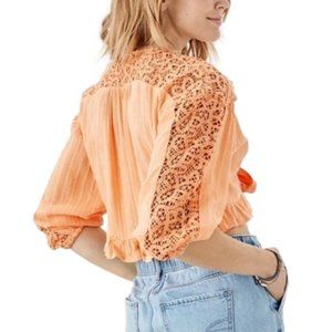 AMERICAN EAGLE | V-Neck Lace Tie-Front Blouse peach ruffle boho - size medium​​​